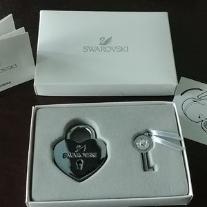 Swarovski heart lock with key